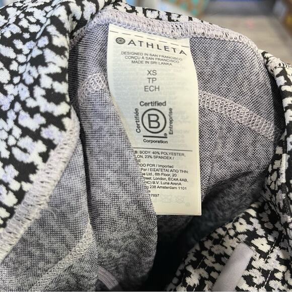 Athleta ULTIMATE STASH HIGH RISE 7/8 LEGGING Camilla Water Violet Texture XS - Picture 6 of 10